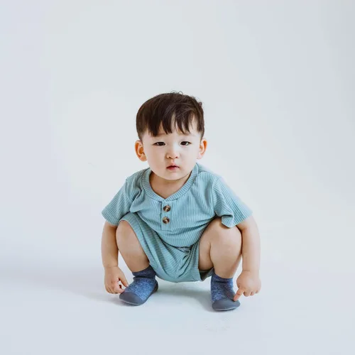 Miniatura 5 de Travel Bug The Denver Baby Slipper Sock - Zapatos para caminar con suela de goma