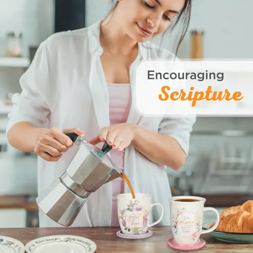 Miniatura 4 de Christian Art Gifts Taza de cerámica floral de lavanda con tapa de color lila – Taza de café y té inspiradora sin plomo ni cadmio de 13 oz. Taza