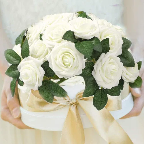 Miniatura 2 de Higfra Flores artificiales, 25 unidades, rosas falsas de aspecto real con tallos para ramos de boda, centros de mesa de baby shower, arreglos Crema