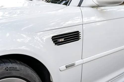 Miniatura 3 de iJDMTOY Luces indicadoras de intermitencia intermitentes con luz intermitente secuencial LED ámbar para lente semirransparente compatibles con BMW