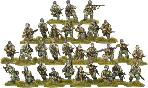 Miniatura 2 de Warlord Games Paracaidistas aerotransportados alemanes Fallschirmjager - Miniaturas de plástico a escala de 1.102 in para Bolt Action Miniaturas