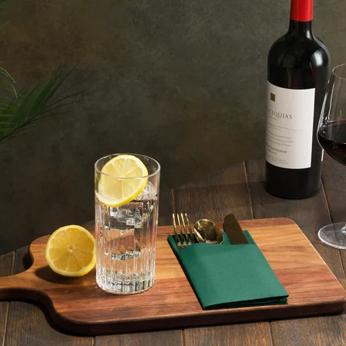 Miniatura 6 de Paquete de 50 servilletas desechables de lino con bolsillo integrado para cubiertos, tela preplegada verde como servilletas de papel para Navidad