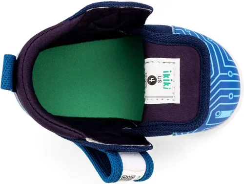 Miniatura 4 de ikiki Zapatillas deportivas para niños pequeños y niños pequeños. Tenis de ajuste espacioso. Nota no chirriantes, puntera y talón de cuero vegano