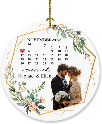 Foto personalizada, adorno de matrimonio de nuestra primera Navidad 2023, regalo para novio, novia, señor y señora, foto y calendario, adorno de