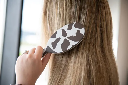 Miniatura 3 de FRAMAR Cepillo para desenredar el cabello con estampado de vaca, cepillo desenredante para mujeres, cepillo para cabello mojado para niñas, cepillo