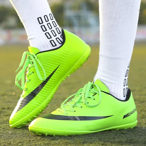 Miniatura 6 de UYO Men's Soccer Shoes Football Cleats Low-Tops Lace-Up Non-Slip Spikes Indoor Futsal Turf Sneaker