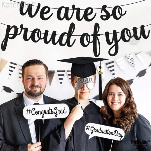 Miniatura 5 de KatchOn, Cartel de fieltro con la frase "We are So Proud of You", 8 pies, No DIY Cartel de felicitación 2026, 2026 decoraciones de graduación We