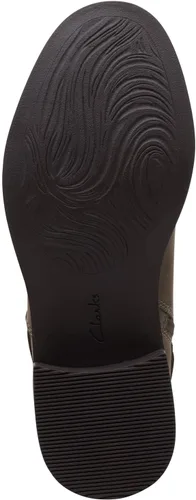 Miniatura 8 de Clarks Women's Maye Strap Ankle Boot