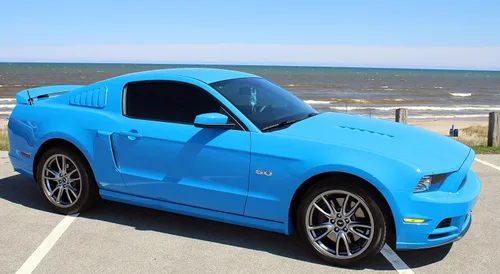 Miniatura 2 de AntennaMastsRus - Fabricado en Estados Unidos - Antena de aluminio negro de 5 pulgadas es compatible con Ford Mustang (2010-2014)