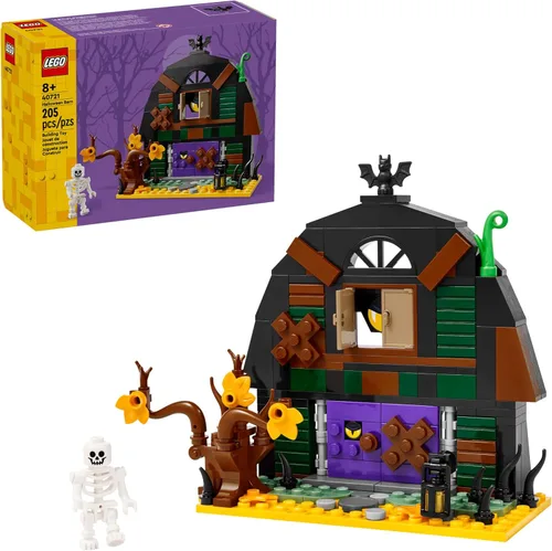 LEGO - Juguete de construcción de granja de Halloween - Decoración de habitación y juego de rol para niños y niñas, a partir de 9 años - Juguetes y