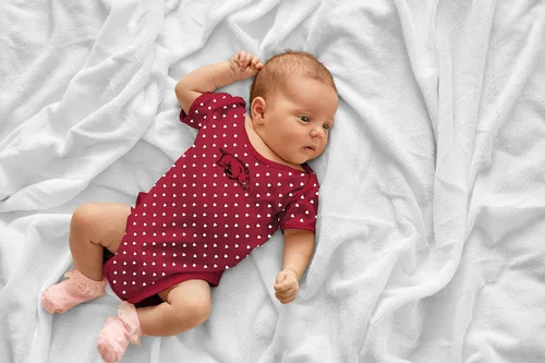 Miniatura 3 de Two Feet Ahead Body de corazones para bebé niña - Traje infantil con licencia
