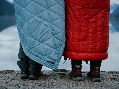 Miniatura 9 de KAMMOK Manta de montaña – Forro polar ultra afelpado, resistente al agua, portátil, duradera, manta de campamento para interiores y exteriores