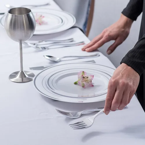 Miniatura 4 de Tenedores de plástico plateado (paquete de 75) – Cubiertos plateados brillantes – Pesados y duraderos para fiestas – Stock Your Home