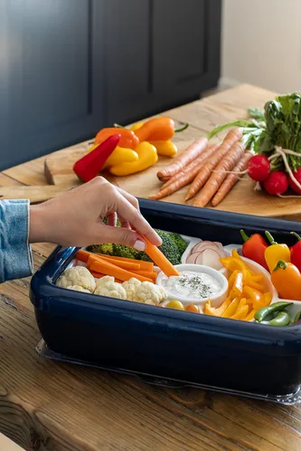 Miniatura 7 de Fancy Panz Bandeja de charcutería – Bandeja de verduras de 9 compartimentos con cuenco de inmersión – Bandeja portátil para servir fiestas