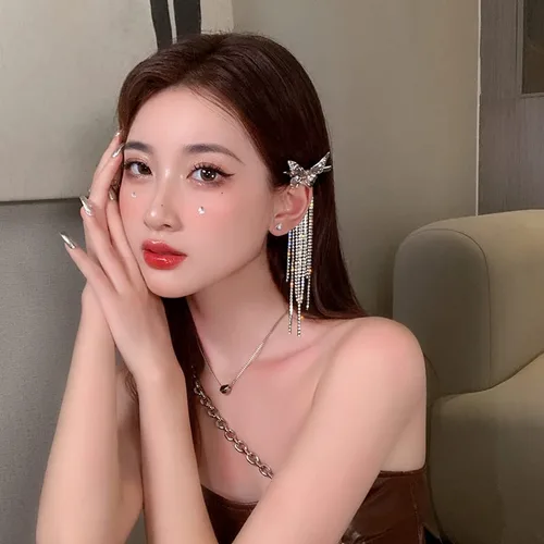 Miniatura 4 de Pinzas para el cabello de mariposa plateadas con diamantes de imitación, diseño de moda, accesorios para el cabello, cadena larga de borla