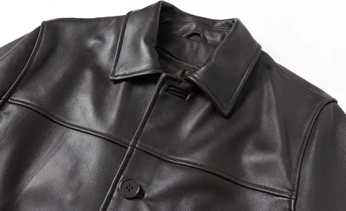 Miniatura 4 de REED EST. 1950 - Chaqueta de piel de cordero auténtica con cuatro botones