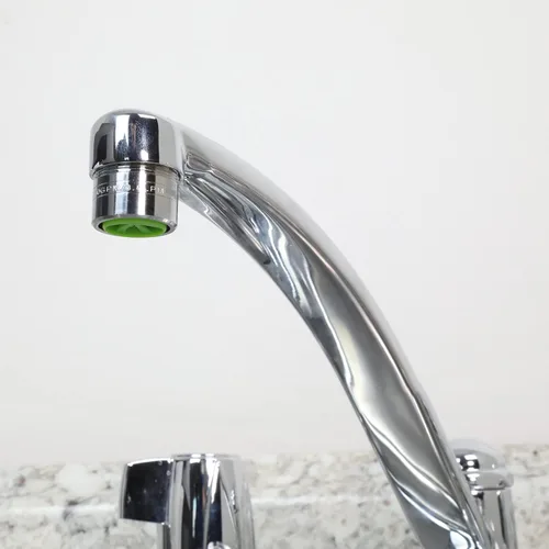 Miniatura 9 de Danco 10485 Aireador de grifo de ahorro de agua extra de doble rosca, verde, 1.0 GPM, cromado