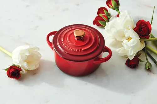 Miniatura 6 de Le Creuset Gres Mini Cocotte Redondo, 8oz., Peche con Perilla de Corazón Oro
