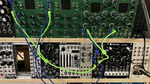 Miniatura 5 de SSMS - Luigi's Modular M-Doppio Mini Y - Cables de conexión divisores en ángulo recto – 2 unidades (negro) (10 x 10)