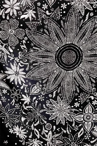 Miniatura 4 de Neasow Tapiz bohemio para colgar en la pared, tapiz floral blanco y negro con estampado de medallones de margaritas punteadas, para dormitorio