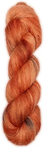 Miniatura 50 de 100% Hilo de Lana de Alpaca Bebé (Juego de 3 Madejas, 150 Gramos) Peso DK - Hecho en Perú - Celestialmente Suave y Perfecto para Tejer y Ganchillo