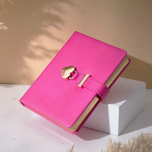 Miniatura 4 de Diario con cerradura en forma de corazón con llave, cubierta de piel sintética, diario, organizador personal, cuaderno secreto para niñas y mujeres
