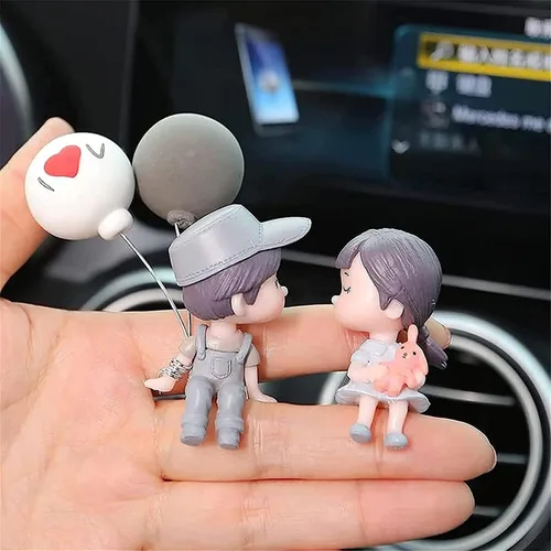 Miniatura 2 de Decoración de coche de acción de caricaturas para parejas, lindos adornos para coche, accesorios para carro, decoración interior del automóvil lindo