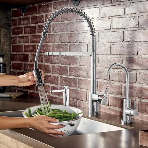 Miniatura 2 de Grifo de cocina Moen Align cromado con sensor de ondas Motionsense sin contacto, de una manija, arco alto, resorte, preenjuague, extraíble con Cromo