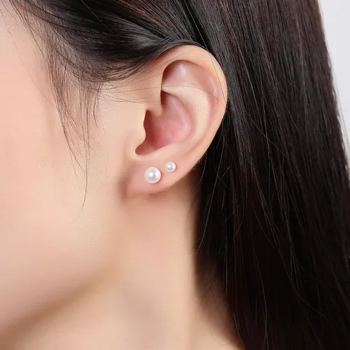 Miniatura 2 de 2 pares de aretes de perlas de plástico para orejas sensibles, 0.157 pulgadas y 0.236 pulgadas, ligeros, de imitación, sin metal, para mujer