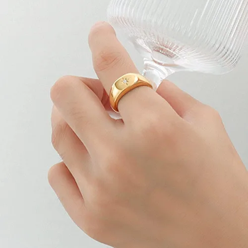 Miniatura 3 de Jude Jewelers Anillo de acero inoxidable con sello de sol, estilo moderno, delicado de boda, festival, cumpleaños, meñique, Metal, Zirconia cúbica