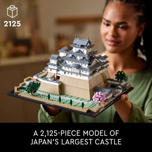 Miniatura 2 de LEGO Architecture Landmarks Collection: Himeji Castle 21060 Juego de construcción, construye y exhibe este modelo coleccionable para adultos, regalo