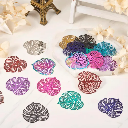 Miniatura 23 de FASHEWELRY 16 dijes de plumas de arco iris de acero inoxidable con alas de filigrana, adornos de metal de 4 colores para hacer joyas, pulseras