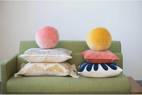 Miniatura 5 de Creative Co-Op Almohada de algodón con patrón lumbar Ikat y borlas, 16 pulgadas de largo x 24 pulgadas de ancho x 2 pulgadas de alto, amarillo