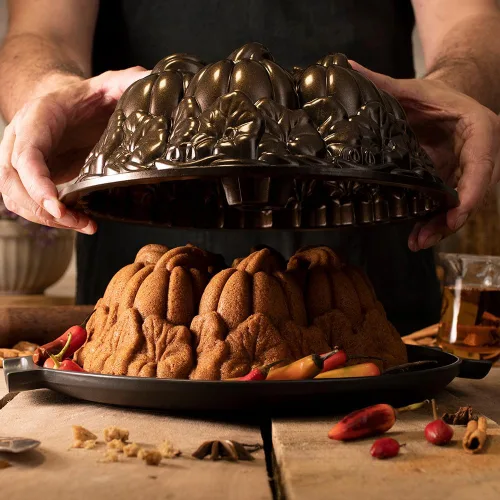Miniatura 2 de Nordic Ware - Molde para pastel tipo bundt, diseño de calabaza