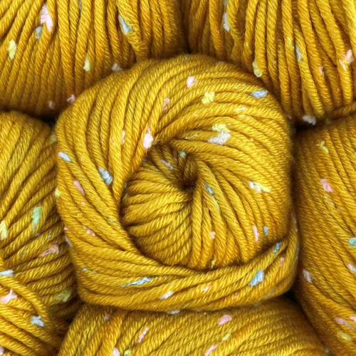 Miniatura 12 de Tweed Twinkles - Hilo acrílico suave con motas para bebé, 8 madejas, 696 yardas/14.11 onzas, peinado ligero (3), lavable a máquina (rojo manzana)