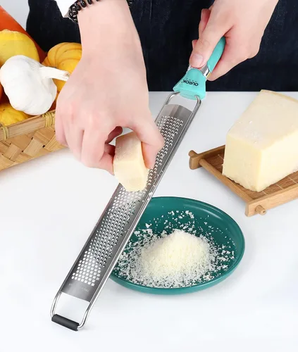 Miniatura 6 de Ourokhome Rallador de Limón de Cocina, Rallador de Queso Parmesano de Acero Inoxidable para Jengibre, Chocolate, Coco, Lima, Nuez Moscada, Cítricos
