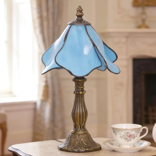 Miniatura 5 de Lámpara Tiffany Pequeña Mini Lámpara de Mesa de Vidrio Teñido Lámpara de Acento de Mesita de Noche Memoria Simpatía 8X14.5 Pulgadas (Azul)