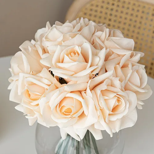 Miniatura 16 de DUYONE Rosas artificiales de un solo tallo 10 piezas de arreglo floral de seda falsa para decoración del hogar, fiesta, boda (rosa claro)