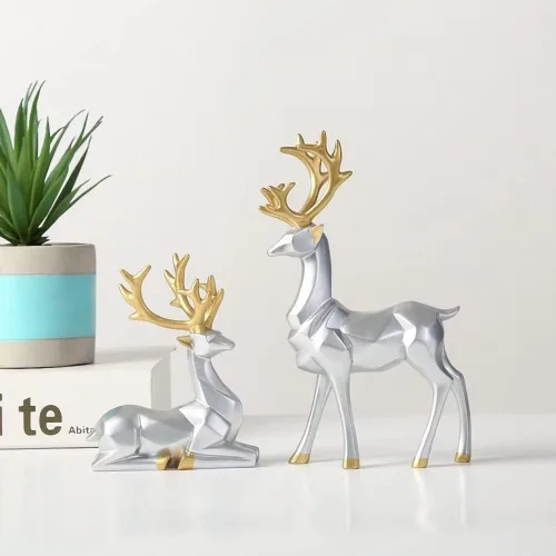 Miniatura 3 de Figuras navideñas de alce de reno, decoración de Navidad de pie y sentado, estatuas de ciervos para el hogar y el gabinete (plateado)