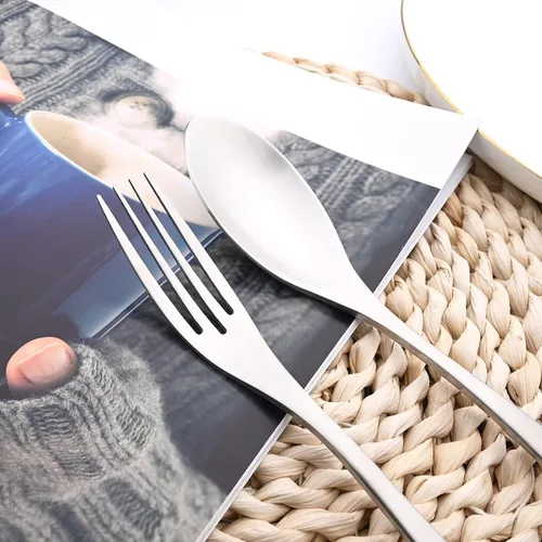 Miniatura 4 de Juego de cubiertos de plata mate con cuchillo para carne, 24 piezas de cubiertos pesados de acero inoxidable 18/10, juego de utensilios generosos