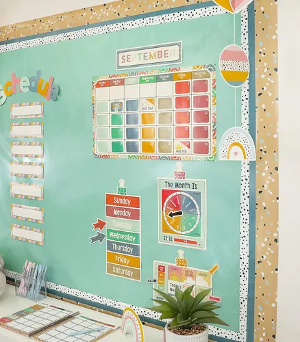 Miniatura 6 de Carson Dellosa We Belong - Juego de 137 piezas de calendario de pared, encabezados mensuales, días festivos, cumpleaños, cubiertas de números