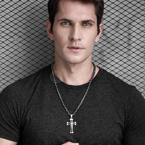 Miniatura 5 de Trendsmax - Collar con colgante de cruz para hombre, acero inoxidable, cadena bizantina de 22 24 26 28 30 pulgadas