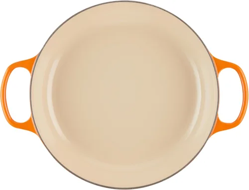 Miniatura 3 de Le Creuset Signature Cacerola de hierro fundido esmaltado, 3.5 cuartos de galón, color naranja (Flame)