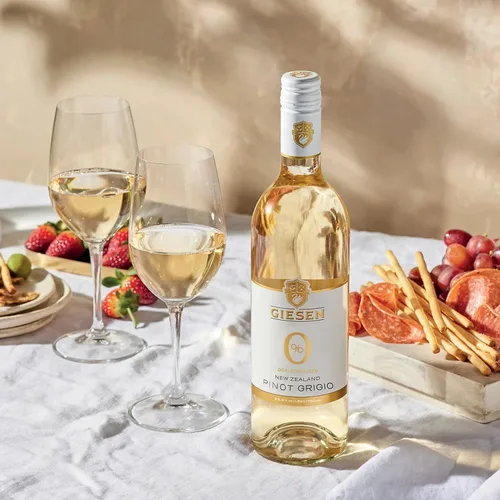 Miniatura 3 de Giesen Pinot Grigio Premium sin alcohol - Vino blanco desalcoholizado premium Pinot Gris de Nueva Zelanda Paquete de 12
