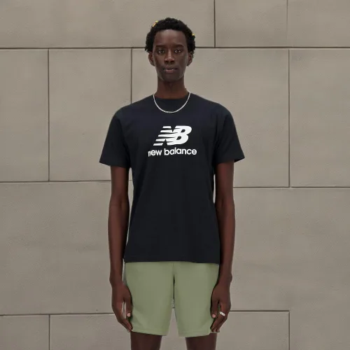 Miniatura 5 de New Balance Camisa Essentials para hombre con logotipo