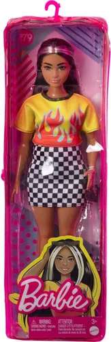 Miniatura 6 de Barbie Fashionistas Doll #179, Curvas con pelo largo resaltado, top corto de llama, falda a cuadros y accesorios que incluyen zapatillas y gafas