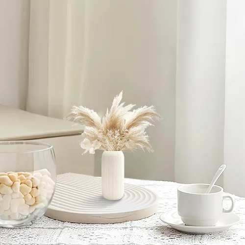 Miniatura 6 de Jarrón de cerámica para flores – Jarrón moderno pequeño con textura acanalada para decoración del hogar, hierba de pampas, decorativo, estilo Blanco