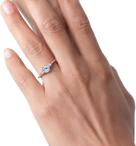Miniatura 5 de Gem Stone King Anillo de compromiso de oro rosa de 10 quilates con topacio azul cielo y zafiro blanco creado para mujer