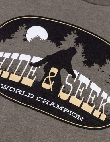 Miniatura 11 de Bigfoot & Sasquatch Tees: Hide & Seek Champion Squatchin Funny Saying Phrase - Camiseta para hombre