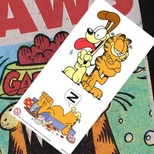 Miniatura 6 de Garfield Paws Jaws Parody T Shirt & Stickers